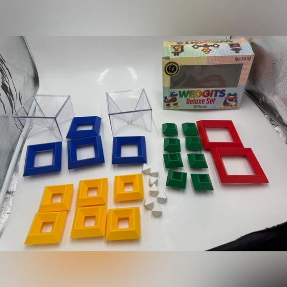 WEDGiTS Deluxe Set 30 Pieces Building Block Stacking Set STEM Toy lot 2. - Picture 4 of 11